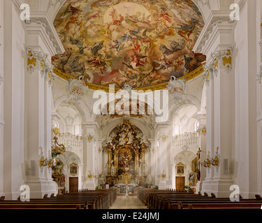 DE - Bayern: Rokoko-Kirche in Rott am Inn Stockfoto