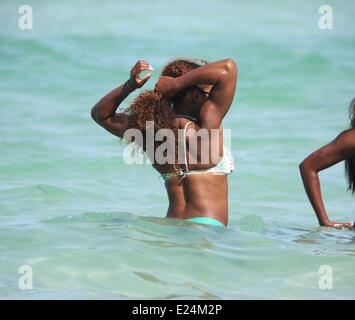 Serena Williams und Freunde genießen Miami Beach. Miami Beach, wo: Florida, Florida, Vereinigte Staaten, wann: 15. Juni 2013 Stockfoto