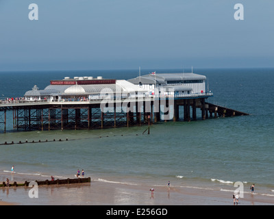 Der Pier und Strand von Cromer an der Nordküste Norfolk Stockfoto