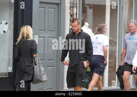 Wimbledon, London, UK. 16. Juni 2014 australische Tennisspielerin und ehemalige Grand-slam-champion Lleyton Hewitt unterwegs in Wimbledon Credit: Amer Ghazzal/Alamy Live-Nachrichten Stockfoto