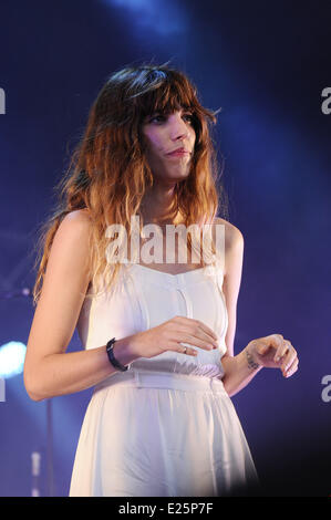 Französische Sängerin Lou Doillon die live in concert Featuring: Lou Doillon Where: Frankreich bei: 6. Juli 2013 Om Stockfoto