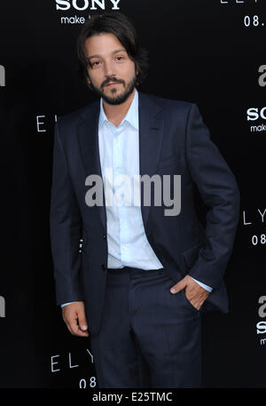 Premiere des TriStar Pictures "Elysium" im Regency Village Theatre in Westwood mit: DIEGO LUNA wo: Los Angeles, California, Vereinigte Staaten von Amerika bei: 7. August 2013 Stockfoto