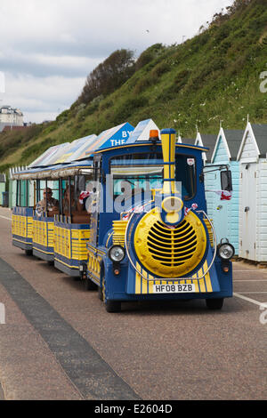 Bournemouth, Dorset, UK. 16. Juni 2014.  Fußball-WM 2014: Bournemouth Belle Landtrain zeigt Flagge für England Credit: Carolyn Jenkins/Alamy Live News Stockfoto