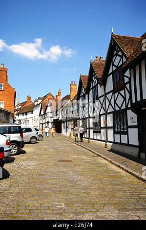 Alte Häuser entlang Mill Street, Warwick, Warwickshire, England, Vereinigtes Königreich, West-Europa. Stockfoto