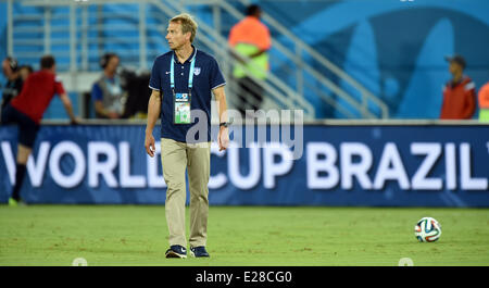 Natal, Brasilien. 16. Juni 2014. Juergen Klinsmann der USA gesehen vor der FIFA WM 2014 Gruppe G vorläufige Vorrundenspiel zwischen Ghana und den USA an der Estadio Arena Das Dunas Stadion in Natal, Brasilien, 16. Juni 2014 Cheftrainer. Bildnachweis: Dpa picture Alliance/Alamy Live News Stockfoto