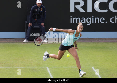 Polona Hercog (SLO) in Aktion bei den WTA Topshelf Open Tennis Championships auf Autotron, Rosmalen,'s-Hertogenbosch, Niederlande. Bildnachweis: Gruffydd Thomas/Alamy Live-Nachrichten Stockfoto