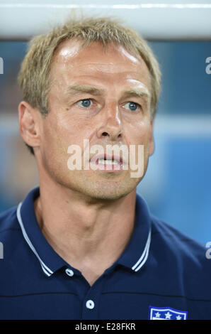 Natal, Brasilien. 16. Juni 2014. US-Fußball-Nationalmannschaft deutsche Trainer Juergen Klinsmann gesehen während der FIFA WM 2014 Gruppe G vorläufige Vorrundenspiel zwischen Ghana und den USA an der Estadio Arena Das Dunas Stadion in Natal, Brasilien, 16. Juni 2014. Bildnachweis: Dpa picture Alliance/Alamy Live News Stockfoto