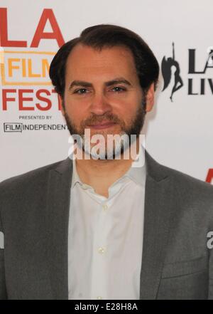 Los Angeles, CA, USA. 16. Juni 2014. Film Premiere von Cut Bank Michael Stuhlbarg im Ankunftsbereich für Premiere von Schneiden Weltbank an der Los Angeles Film Festival (LAFF), Königliche Kinos LA Live, Los Angeles, CA 16. Juni 2014. Bildnachweis: Elizabeth Goodenough/Everett Collection/Alamy Live-Nachrichten Stockfoto