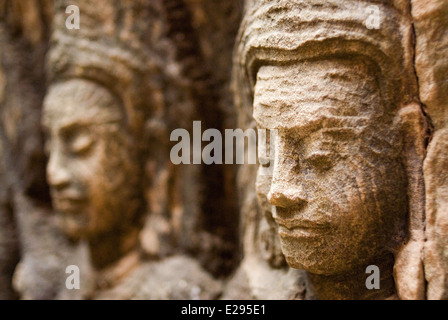 Relief auf der Terrasse des Lepra-Königs. Angkor Thom. Die Terrasse des Lepra-Königs (oder Leper King Terrasse), (Preah lernen Sdech Stockfoto