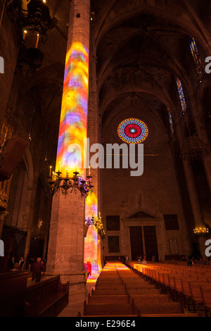 Innenraum der Kathedrale von Mallorca, Palma Stockfoto