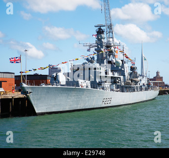 HMS Lancaster F229, Art 23 Fregatten im Hafen von Portsmouth. Stockfoto