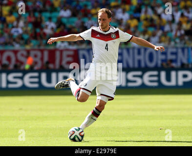 Savador, Brasilien. 16. Juni 2014. Weltcup-Finale 2014. Deutschland gegen Portugal. Benedikt Howedes Credit: Aktion Plus Sport/Alamy Live-Nachrichten Stockfoto