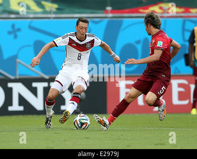 Savador, Brasilien. 16. Juni 2014. Weltcup-Finale 2014. Deutschland gegen Portugal. Mesut Özil Credit: Aktion Plus Sport/Alamy Live-Nachrichten Stockfoto