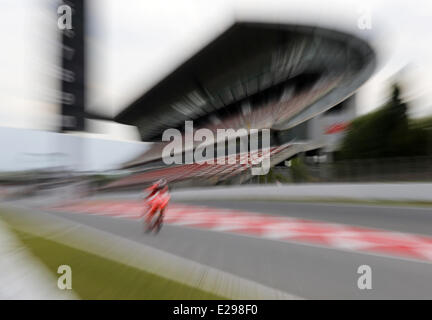 Barcelona, Spanien. 17. Juni 2014. BARCELONA Spanien Jun-17. Tests in Barcelona-Catalunya Circuit statt auf Foto-17. Juni 2014: Joan Valls/Urbanandsport/Nurphoto © Joan Valls/NurPhoto/ZUMAPRESS.com/Alamy Live-Nachrichten Stockfoto