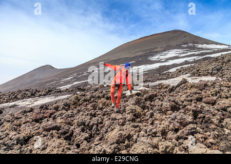 Wandern über die Spitze des Ätna Stockfoto