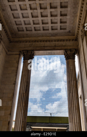 Portikus, 30th Street Station, Philadelphia, USA Stockfoto