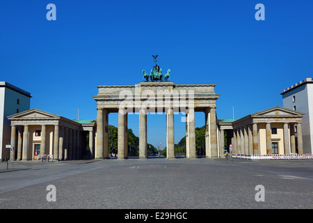 Das Brandenburger Tor, Brandenburger Tor, neoklassische Triumphbogen in Berlin, Deutschland Stockfoto