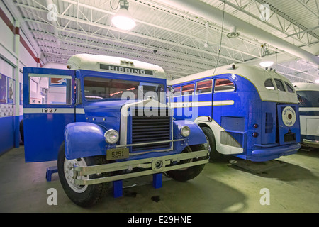 Hibbing, Minnesota - Vintage-Busse der Greyhound-Bus-Museum. Stockfoto