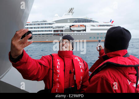 Antarktis Kreuzfahrt auf Boreal Schiff, der antarktischen Halbinsel unter dem antarktischen Vertrag Systems, Neko Harbor, verwaltet die Stockfoto