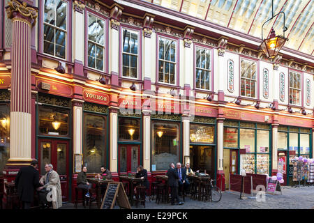 Vereinigtes Königreich, London, die Stadt Leadenhall Market durch Architekt Horace Jones (1881) Stockfoto