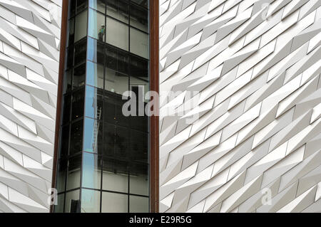 Großbritannien, Nordirland, Belfast, dockt Bezirk von Queen Island, Titanic Belfast Experience Center, Detail des ein Stockfoto