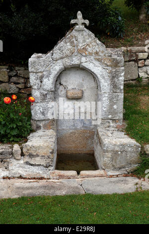 Frankreich, Finistere, Combrit Sainte-Marine, die Domaine Saint Vennec, Ferienhäuser und Gast befindet sich oben in der Palette, alt Stockfoto