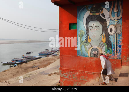 Indien, Uttar Pradesh State, Varanasi, Gott Shiva Wandmalereien an den Narad Ghat Stockfoto