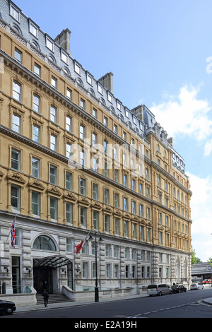 Das Corinthia Hotel auf Whitehall Place, London. Ein 5-Sterne-Luxus-Hotel in der Nähe von Westminster und Downing Street Stockfoto