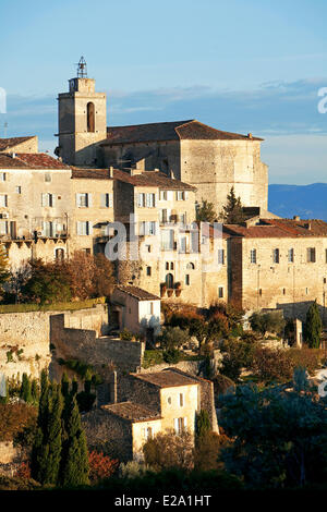 Frankreich, Vaucluse, Gordes, Luberon gekennzeichnet Les Plus Beaux Dörfer de France (The Most Beautiful Dörfer Frankreichs), Stockfoto