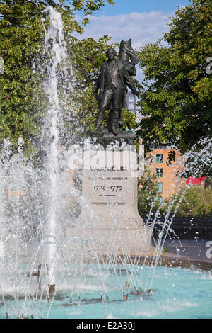 Kanada, Provinz Quebec, Montreal, Ort breccienartigen, Brunnen und Statue in Erinnerung an Jean Vauquelin (1728-1772), französische Marine Stockfoto