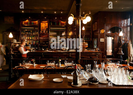 Belgien, Brüssel, Nachbarschaften Marolles, Place De La Chapelle, The Restaurant-Brigitines Stockfoto