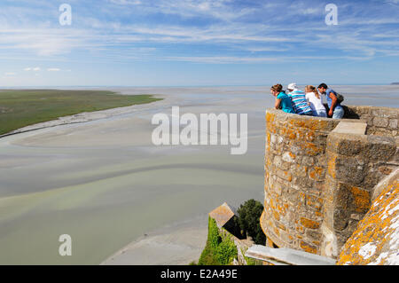 Frankreich, Manche, Mont Saint Michel aufgeführt als Weltkulturerbe der UNESCO, Blick auf die Bucht von den Höhen des Mont Saint Michel Stockfoto