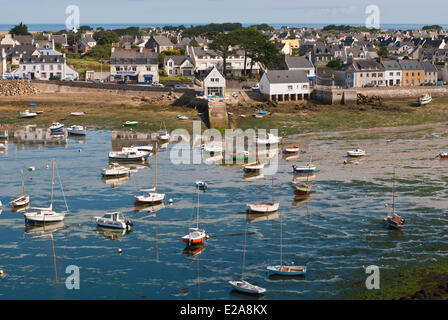 Frankreich, Finistere, Iroise-See, Ploudalmezeau, Portsall, port Stockfoto