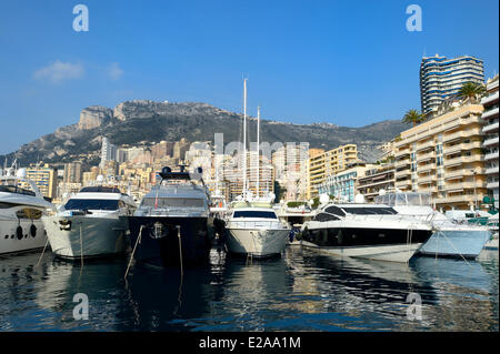 Fürstentum von Monaco, Monaco, Yachten im Hafen von Port Hercule Stockfoto