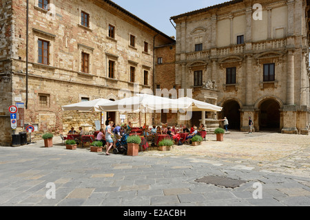 Piazza Grande Montepulciano Stockfoto