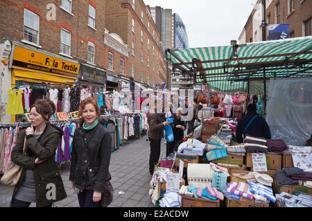 United Kingdown, London, die Stadt, Spitalfields, sonntags-Flohmarkt der Petticoat Lane Stockfoto