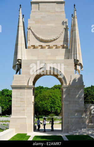 Frankreich, Pas-De-Calais, Etaples, britische Militärfriedhof aus dem ersten Weltkrieg, Bogen Stockfoto