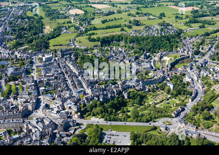 Frankreich, Ille et Vilaine, Fougeres (Luftbild) Stockfoto