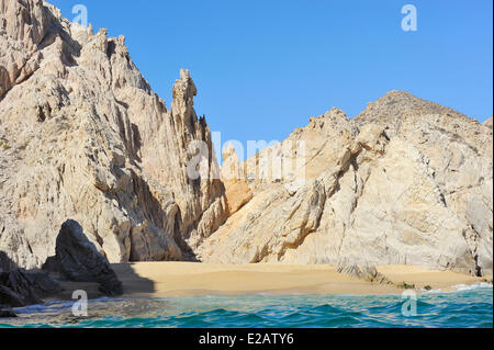 Mexiko, Baja California Sur State, Sea of Cortez, Weltkulturerbe von UNESCO, Cabo San Lucas, Deserted Bech und rock Stockfoto