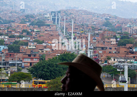 Die Metrocable, Medellin, Kolumbien, Antioquia Abteilung die Slums Bereiche von 2004, befindet sich im Nordosten der erreicht ist die Stockfoto