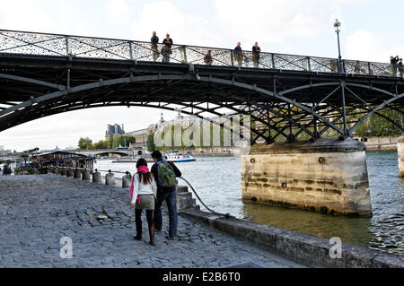 Frankreich, Paris, Seine Ufer Weltkulturerbe von UNESCO, Pont des Arts und Kais Stockfoto