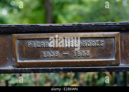 Frankreich, Paris, Pere Lachaise Friedhof, Grabmal Pierre Desproges, französischer Humorist (1939 – 1988) Stockfoto