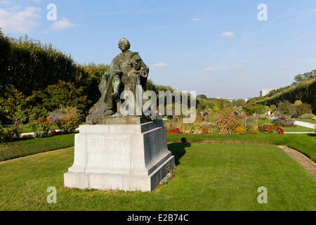 Frankreich, Paris, Jardin des Plantes (Botanischer Garten), Statue von Georges-Louis Leclerc de Buffon, Biologe und Wissenschaftler Stockfoto