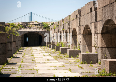 Im zweiten Stock des historischen Fort Totten Wasser Akkus in Fort Totten im Bayside Stadtteil Queens in New York Stockfoto