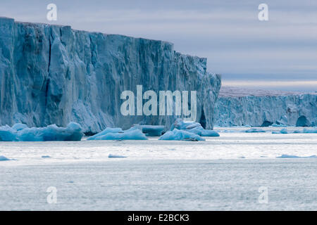 Norwegen, Spitzbergen, Nordaustlandet, Brasvell Gletscher Stockfoto