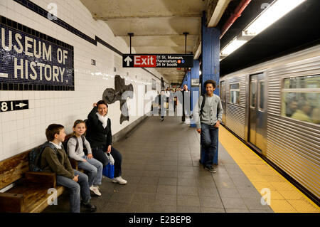 Vereinigte Staaten, New York City, Manhattan, Plattform des American Museum of Natural History u-Bahnstation Stockfoto