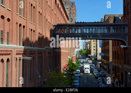 Vereinigte Staaten, New York City, Manhattan, Meatpacking District (Gansevoort Market), Steg an der Chelsea Market aufbauend auf Stockfoto