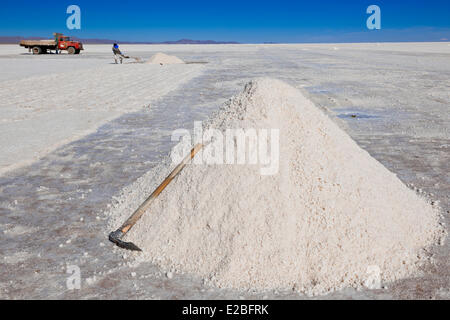 Bolivien, Potosi Department, Salar de Uyuni (3653 m), der größten Salz Reserve in der Welt, Salz Hügel Stockfoto