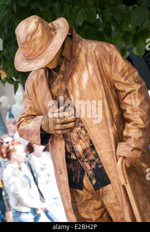 A Street Performer auf Buchannan Street in Glasgow, Schottland, Vereinigtes Königreich Stockfoto