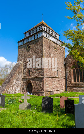 Das 13. Jahrhundert St. Bridget Kirche, Skenfrith, Monmouthshire, Wales, Vereinigtes Königreich, Europa. Stockfoto